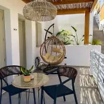 Apademia Luxury Residences Apartment