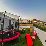 Apademia Luxury Residences Lejlighed