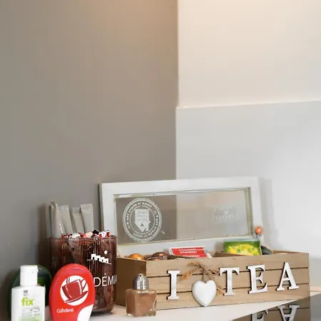 Apademia Luxury Residences * סקירוס