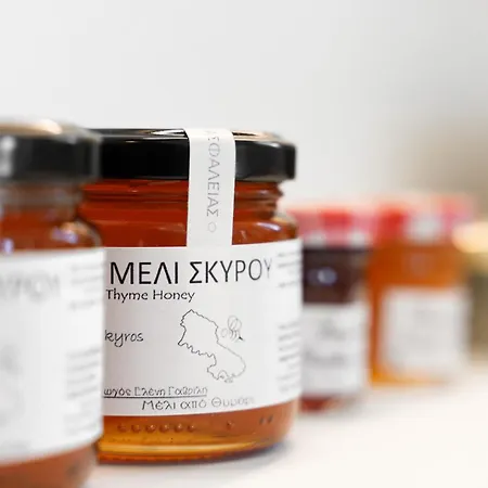 Apademia Luxury Residences *