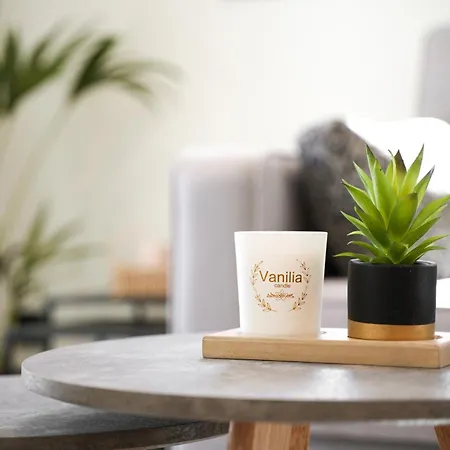 شقة Apademia Luxury Residences سكيروس