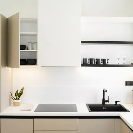 Apademia Luxury Residences *